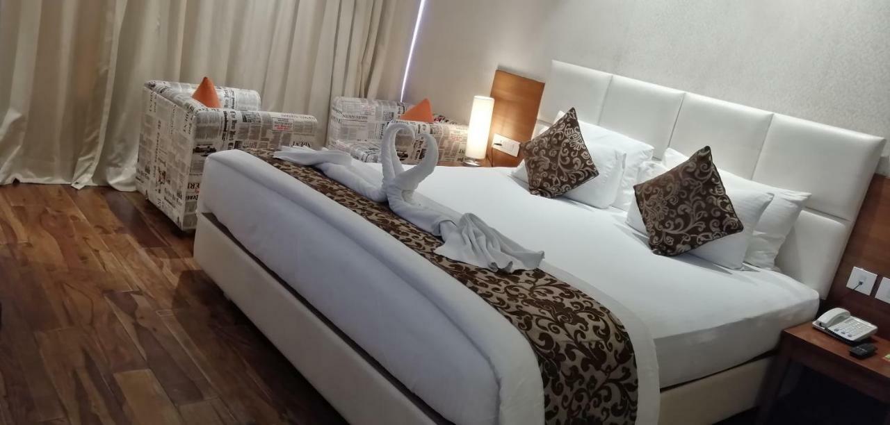 Kyriad Hotel Jaipur By Othpl Esterno foto